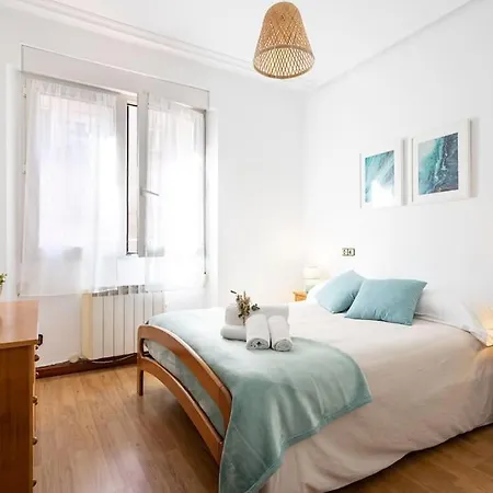 Trisquel Apartment